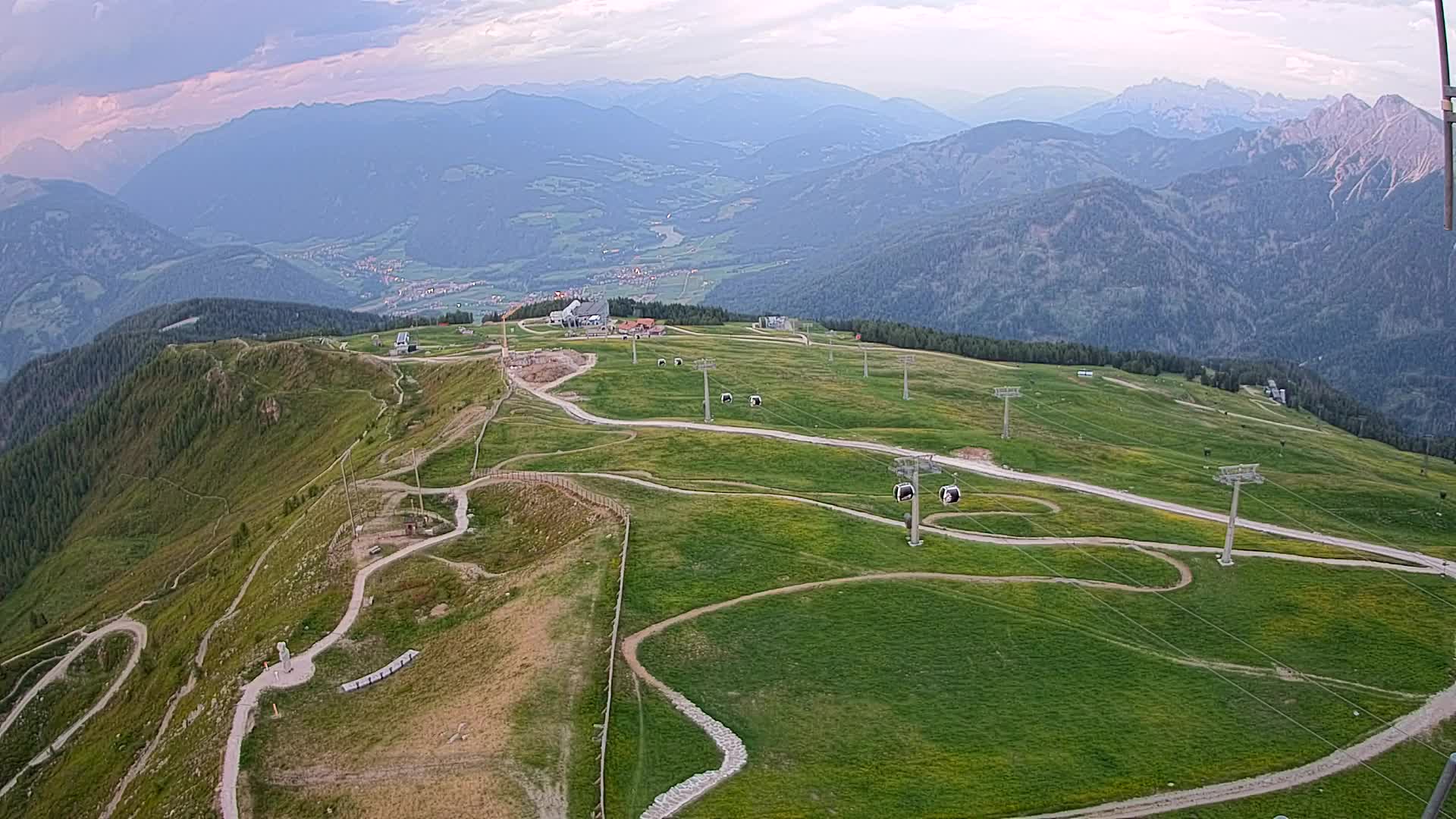 Sommet du Kronplatz | vue sur Valdaora – Olang