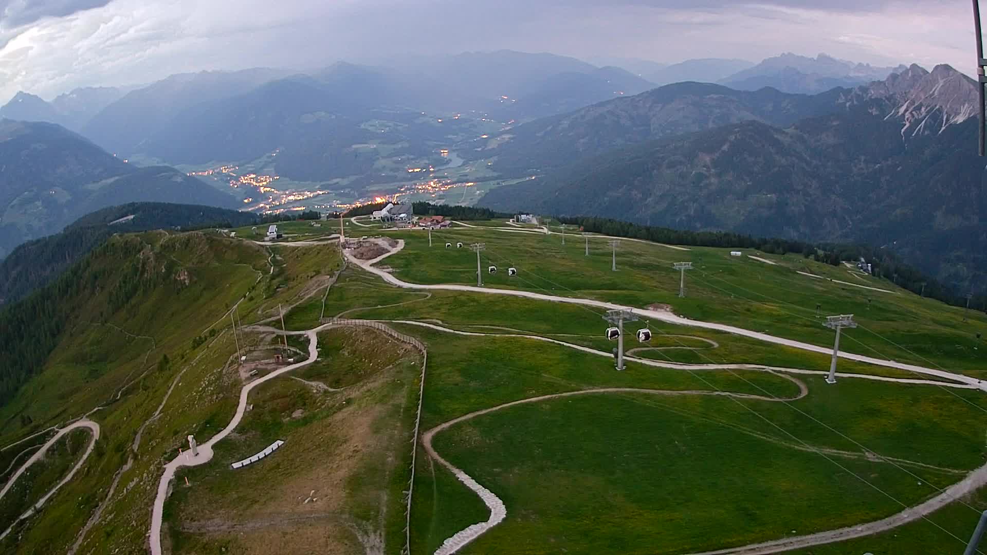 Kronplatz peak | view to Valdaora – Olang
