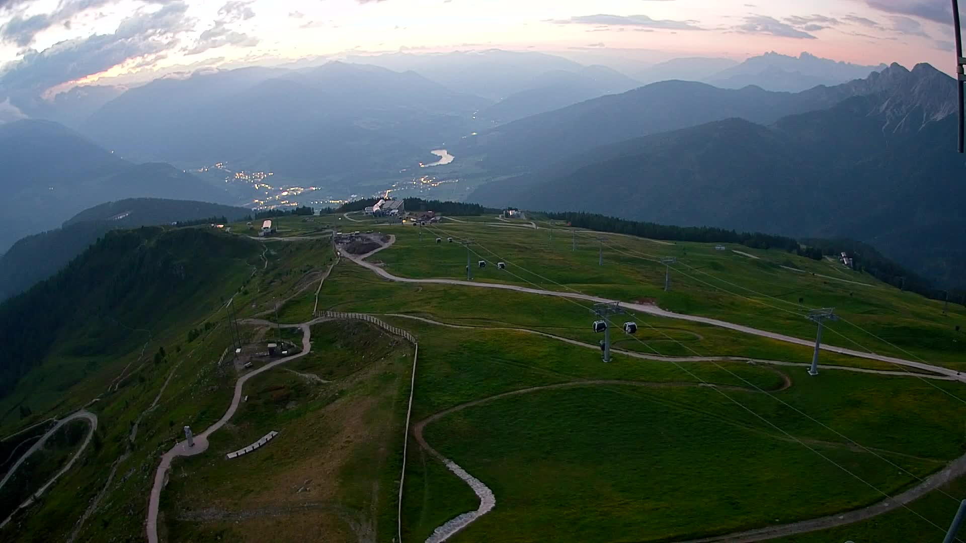 Kronplatz peak | view to Valdaora – Olang