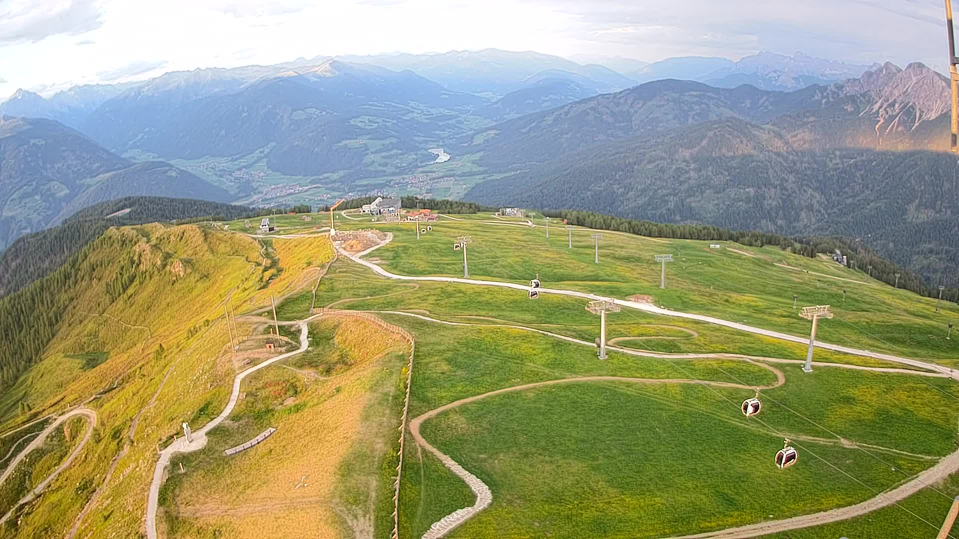 Kronplatz peak | view to Valdaora – Olang