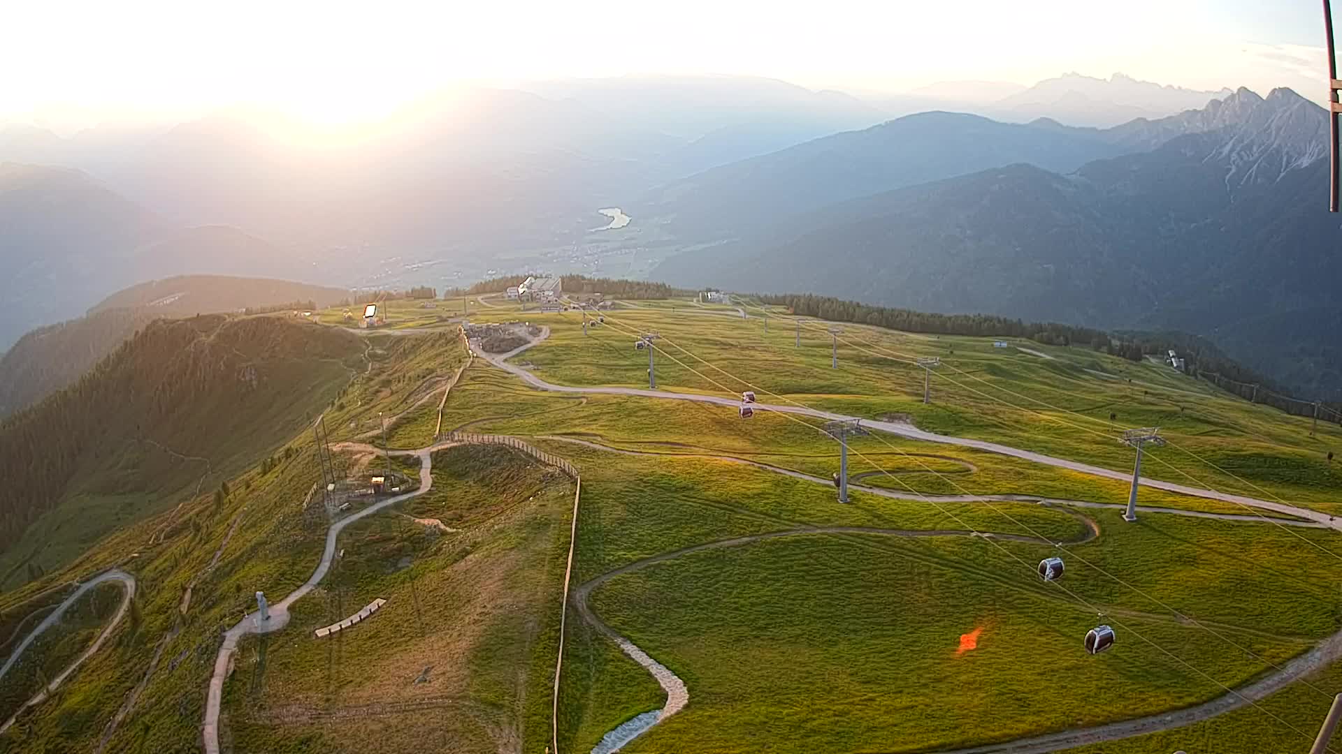 Kronplatz peak | view to Valdaora – Olang