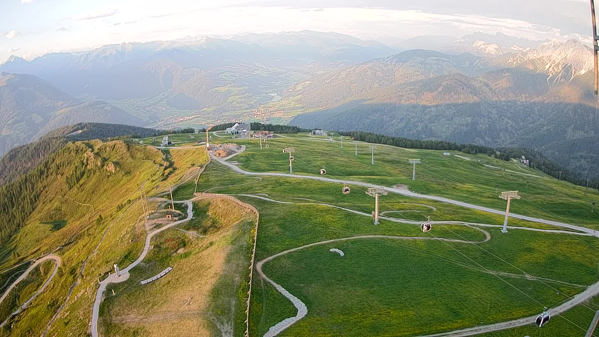 Kronplatz peak | view to Valdaora – Olang