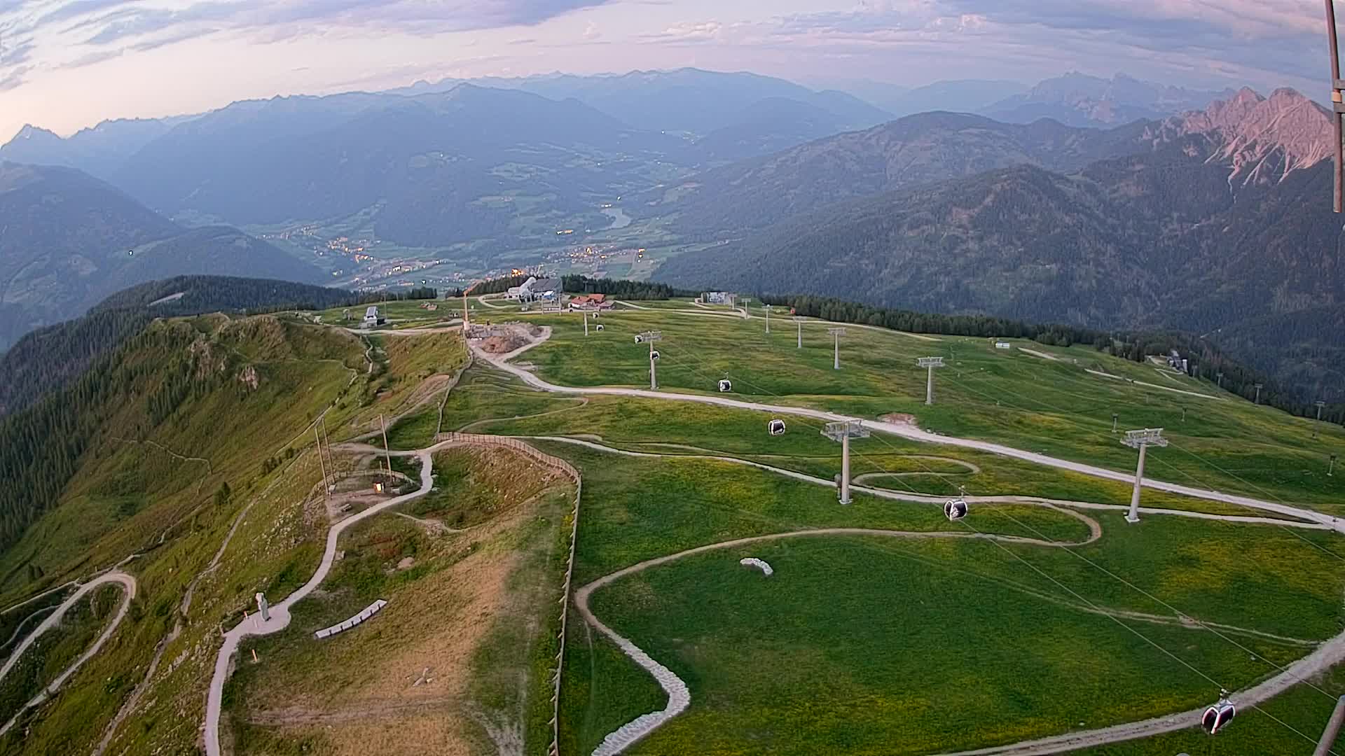 Kronplatz-Gipfel | Blick nach Olang – Valdaora