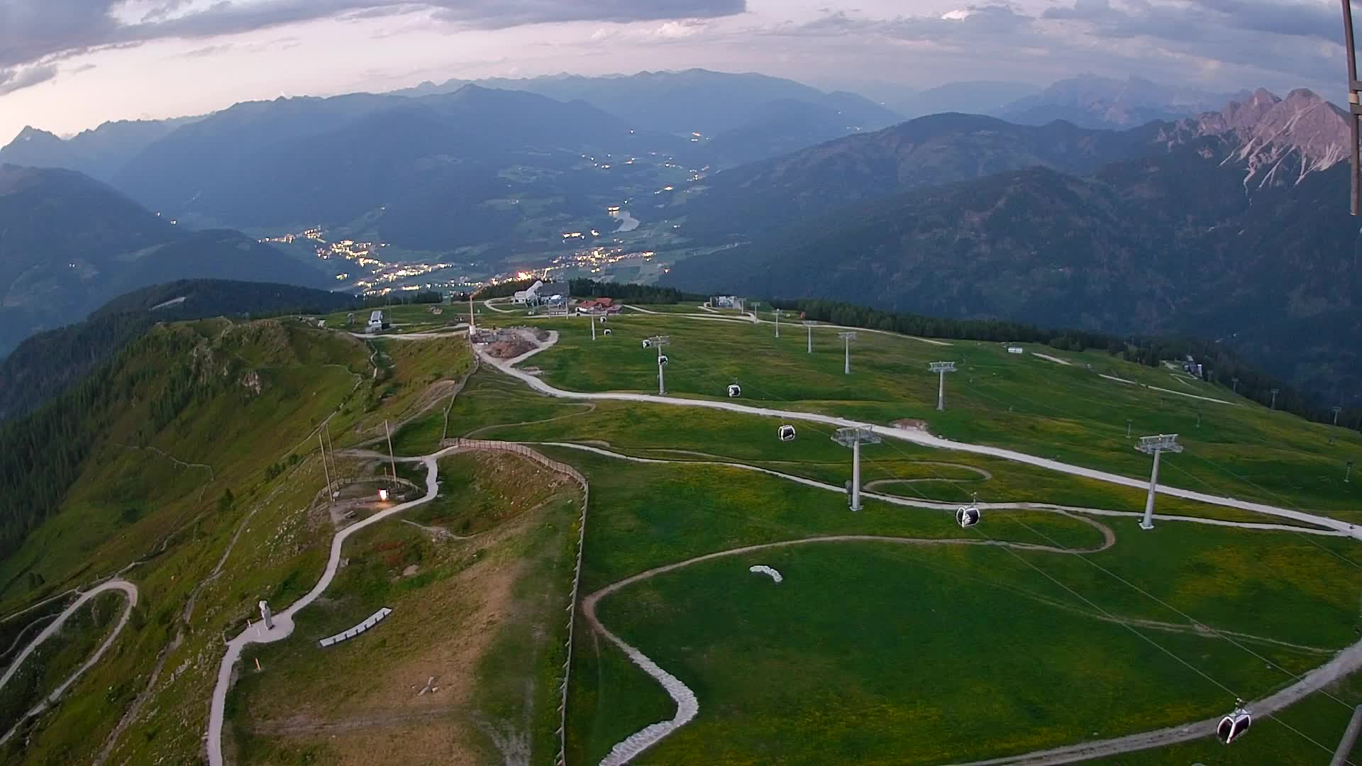 Kronplatz peak | view to Valdaora – Olang