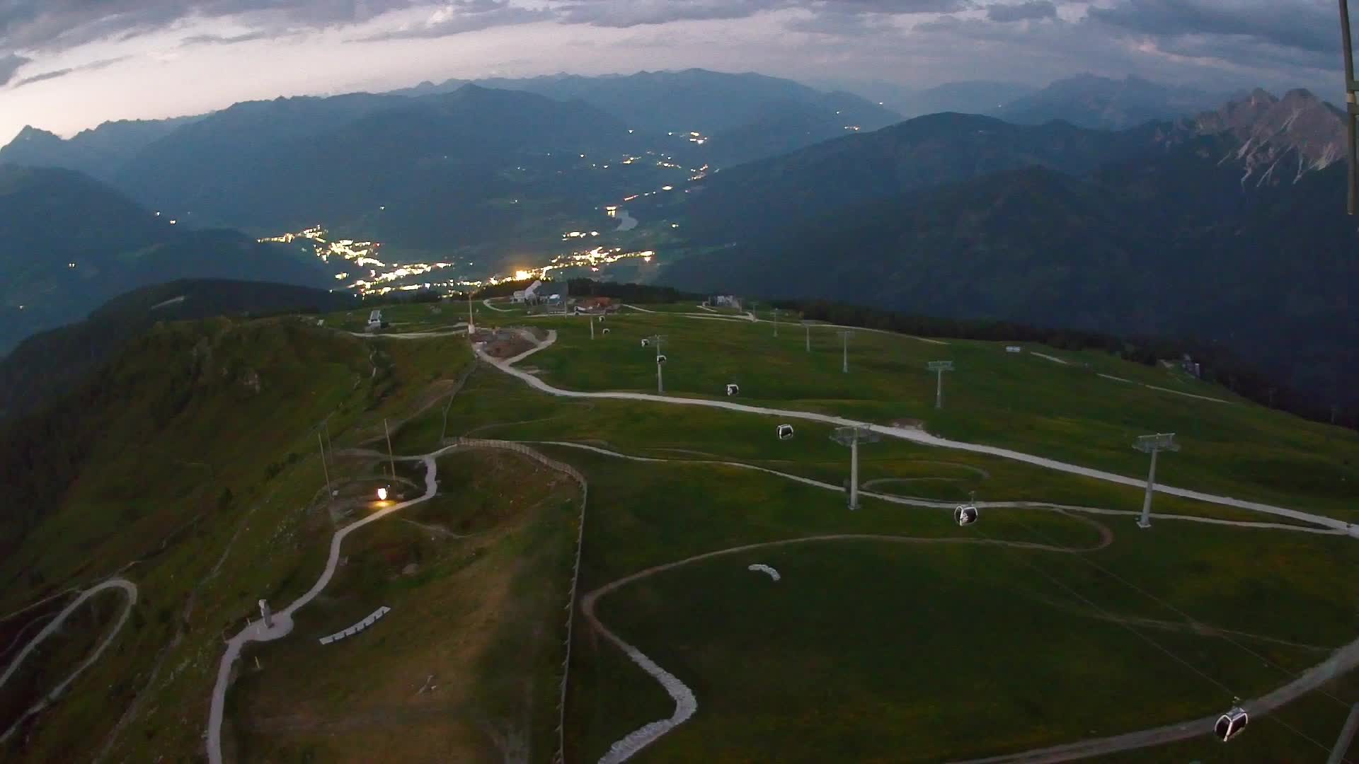 Kronplatz peak | view to Valdaora – Olang