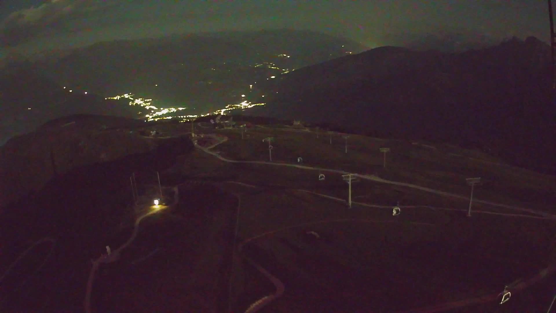 Kronplatz peak | view to Valdaora – Olang