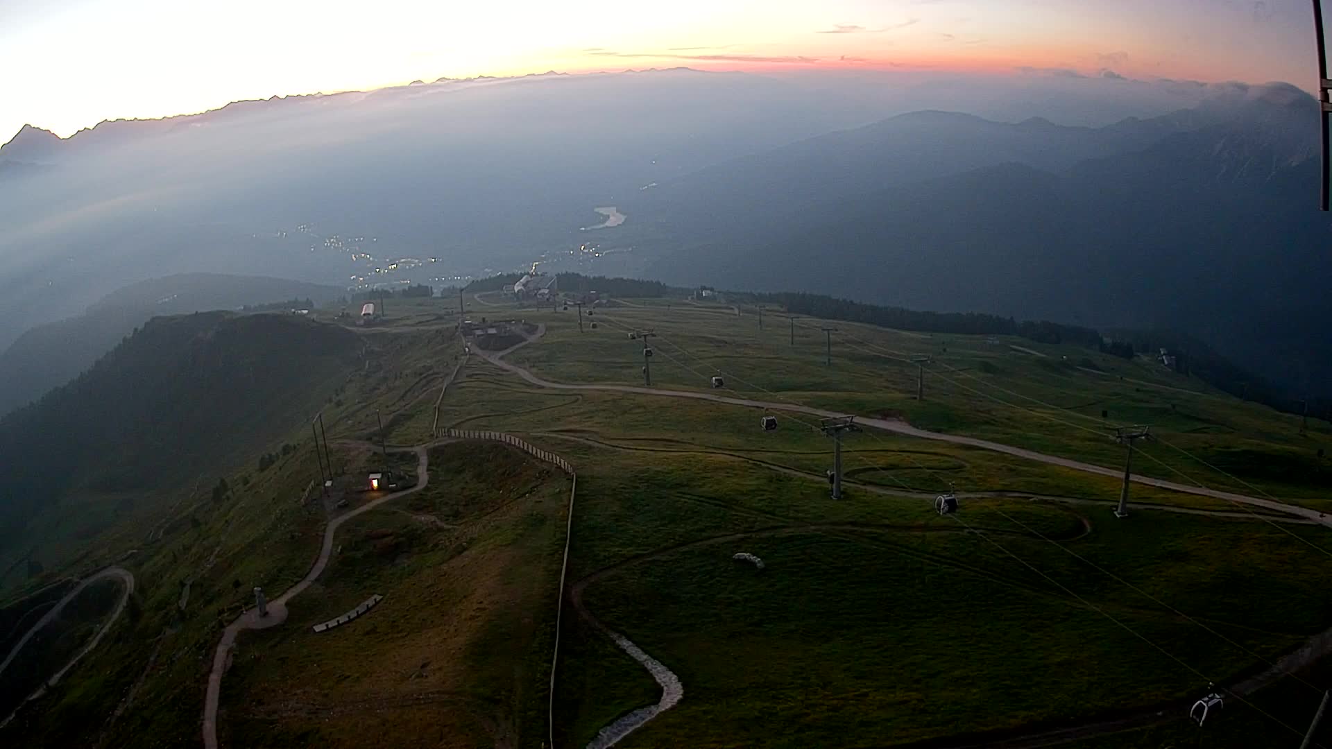 Kronplatz-Gipfel | Blick nach Olang – Valdaora