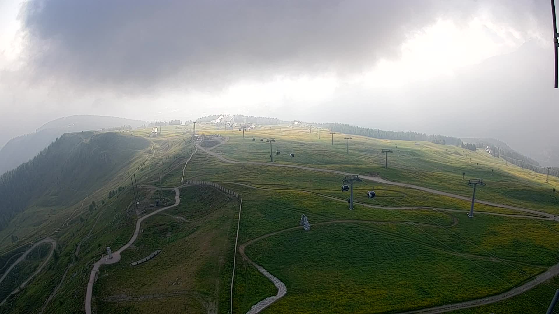 Kronplatz peak | view to Valdaora – Olang