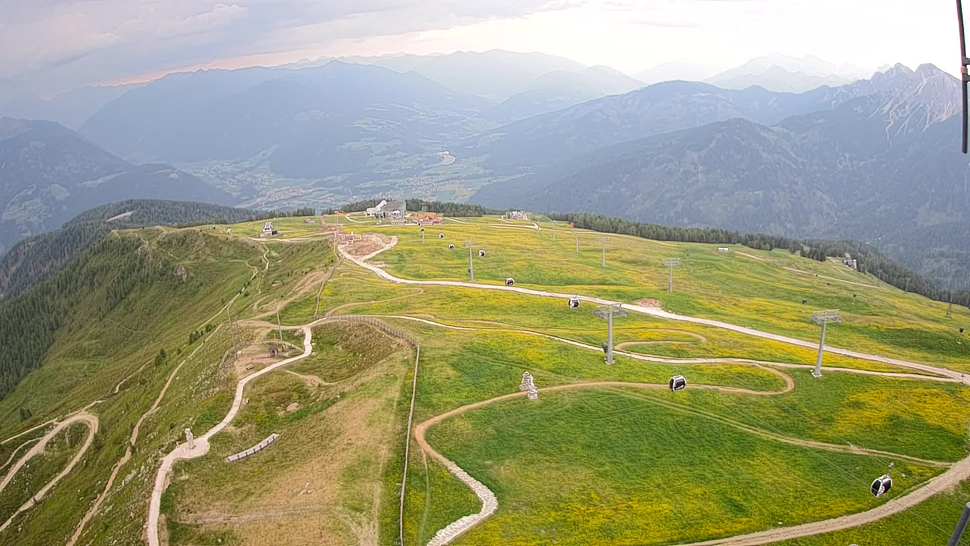 Sommet du Kronplatz | vue sur Valdaora – Olang