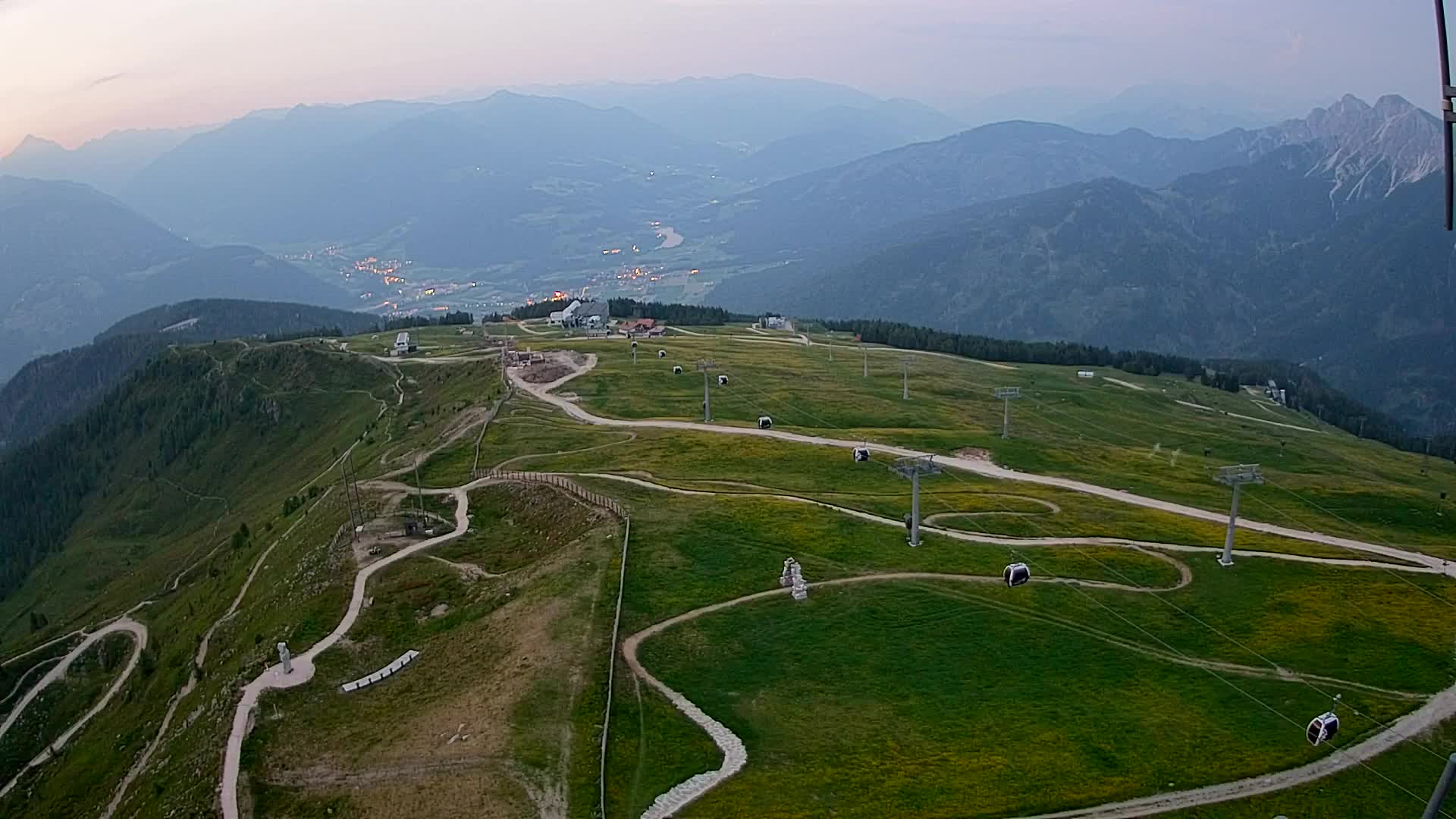 Sommet du Kronplatz | vue sur Valdaora – Olang