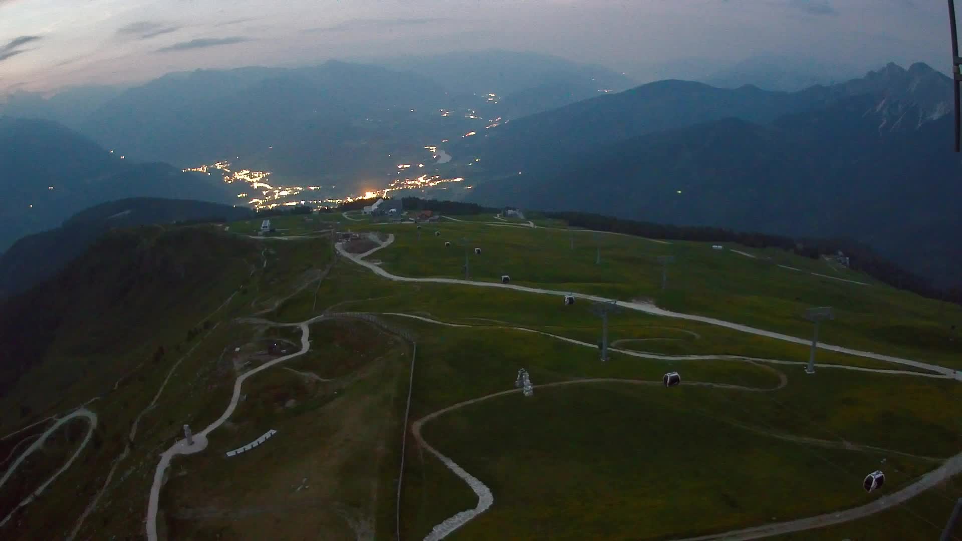 Kronplatz peak | view to Valdaora – Olang
