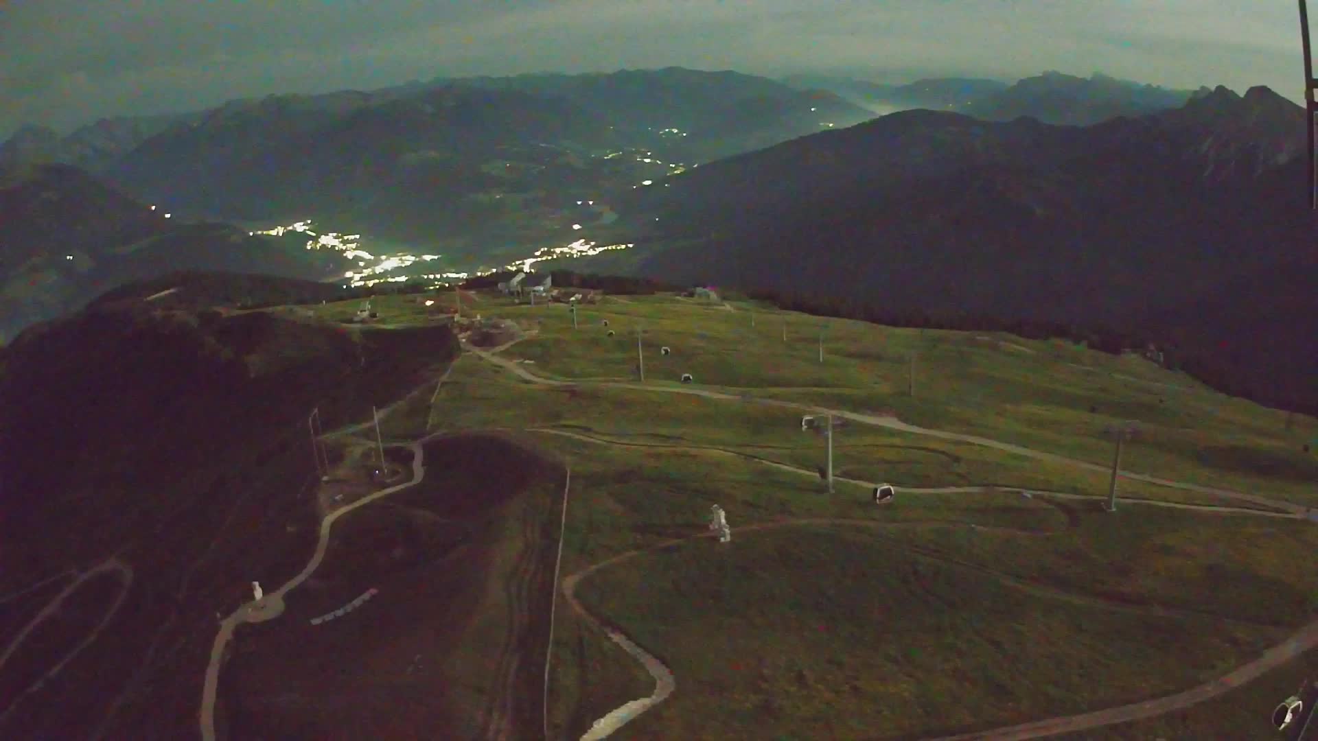 Kronplatz peak | view to Valdaora – Olang