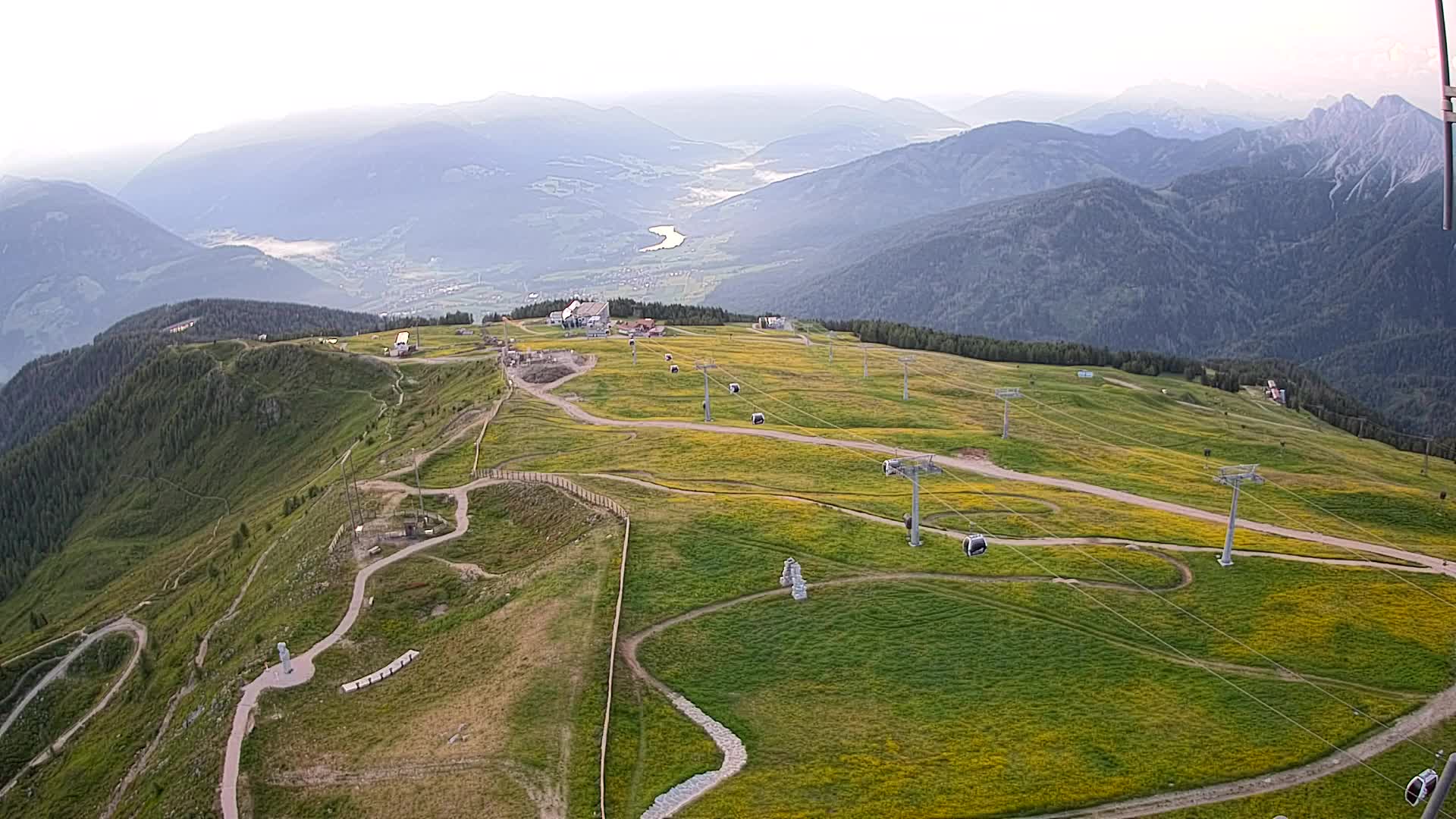 Kronplatz peak | view to Valdaora – Olang