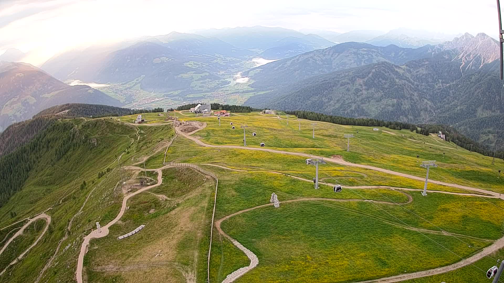 Kronplatz peak | view to Valdaora – Olang