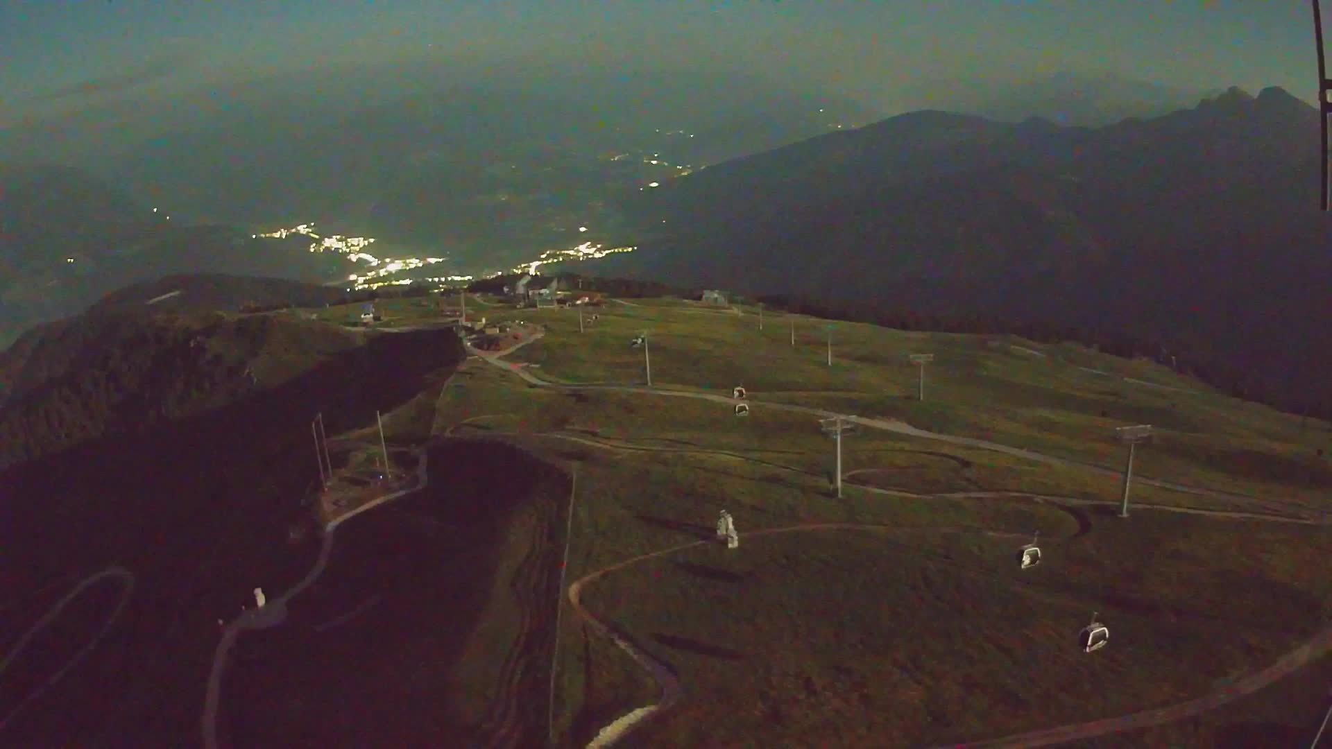 Kronplatz peak | view to Valdaora – Olang