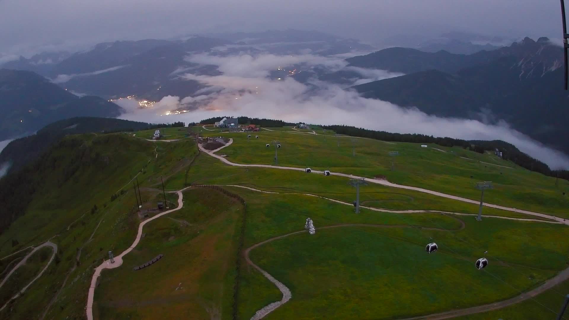 Kronplatz peak | view to Valdaora – Olang