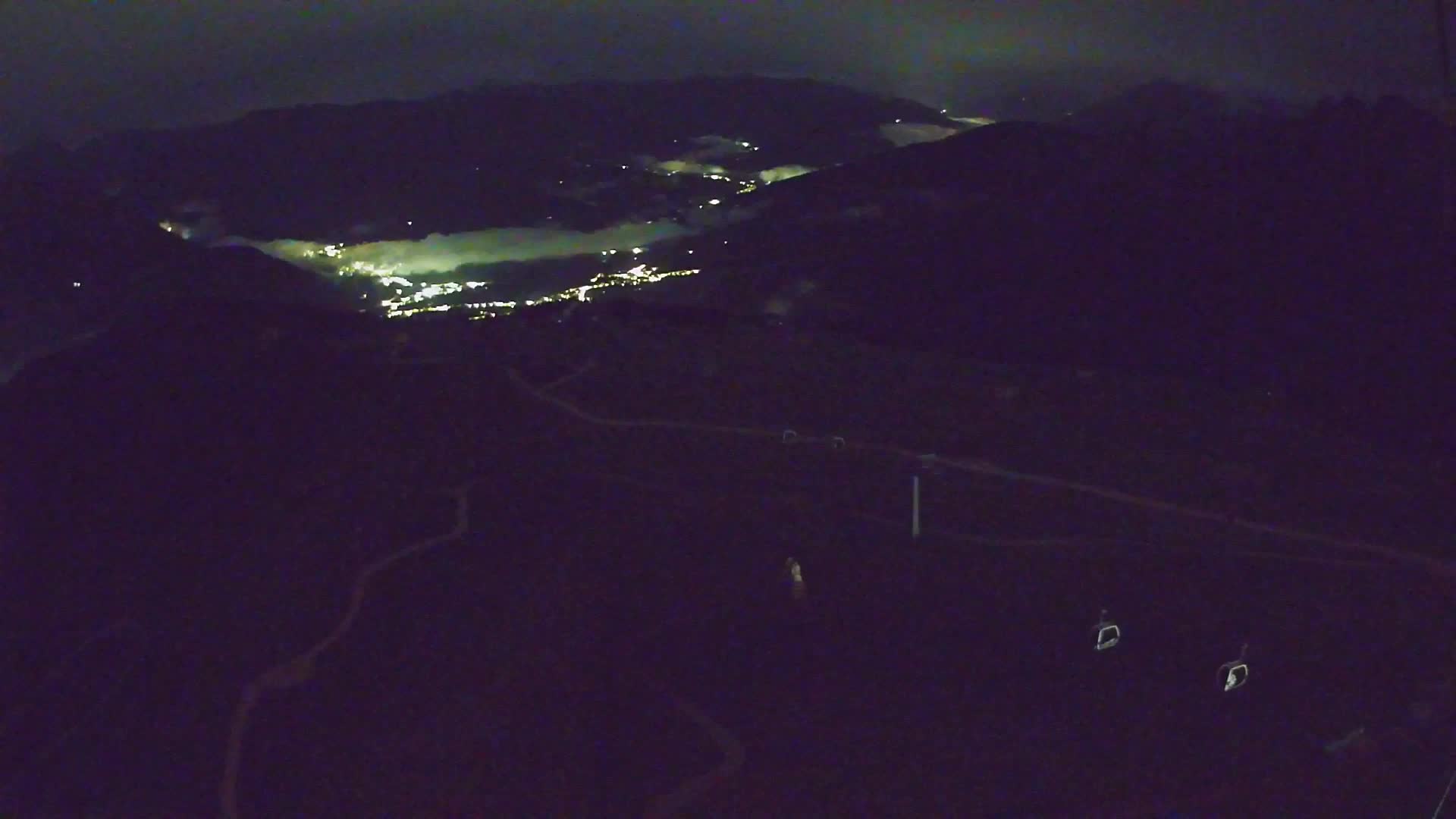 Kronplatz peak | view to Valdaora – Olang