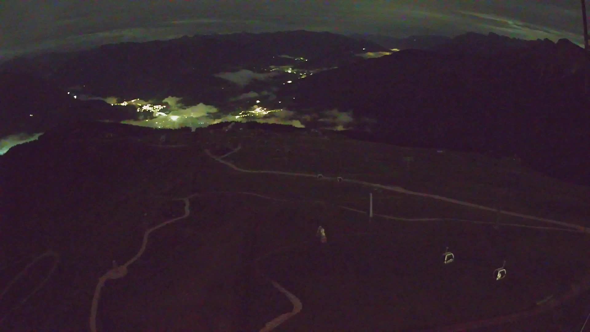 Kronplatz peak | view to Valdaora – Olang