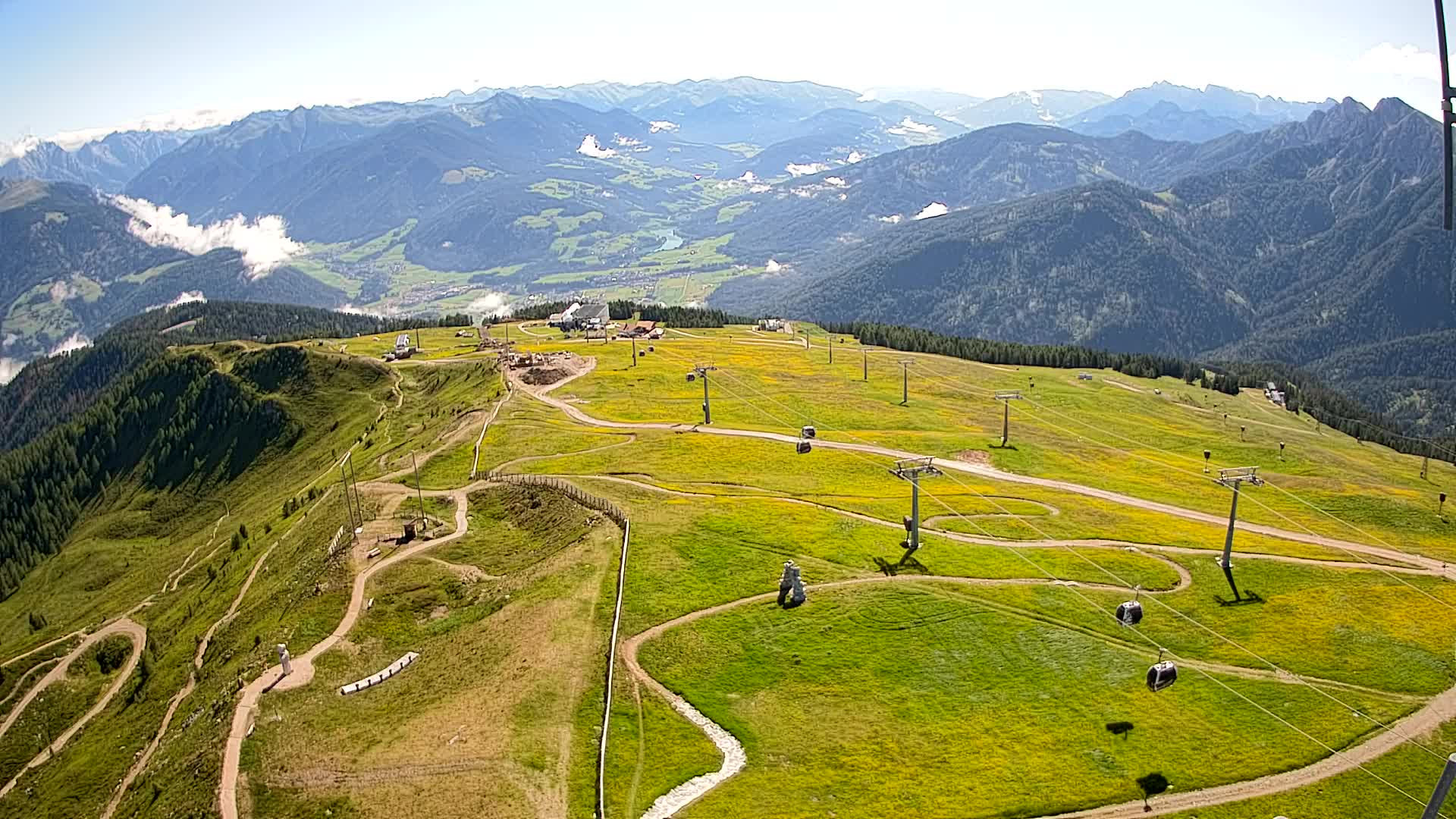 Kronplatz peak | view to Valdaora – Olang