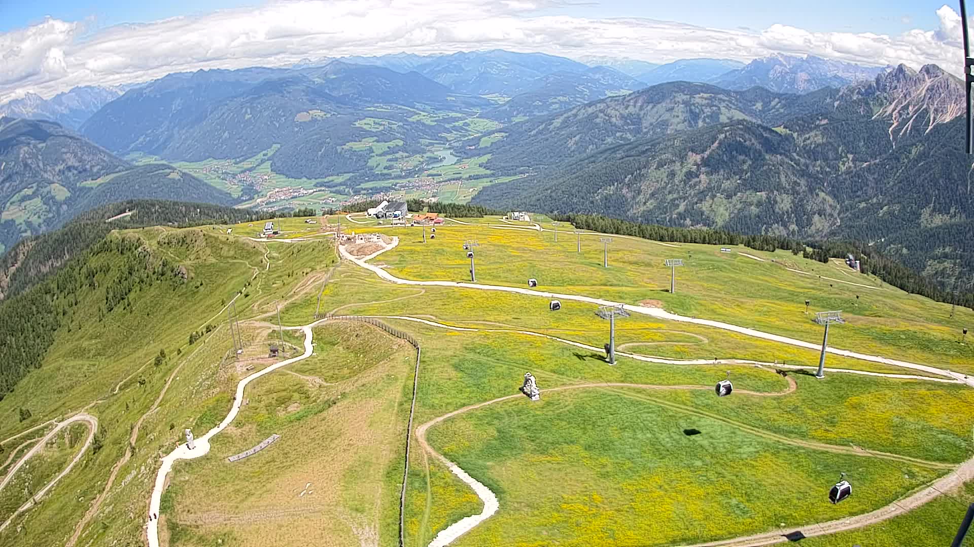 Kronplatz peak | view to Valdaora – Olang