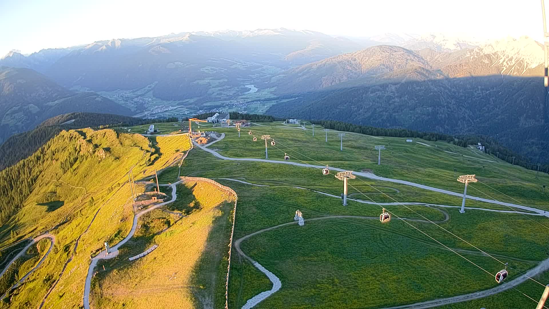 Kronplatz peak | view to Valdaora – Olang