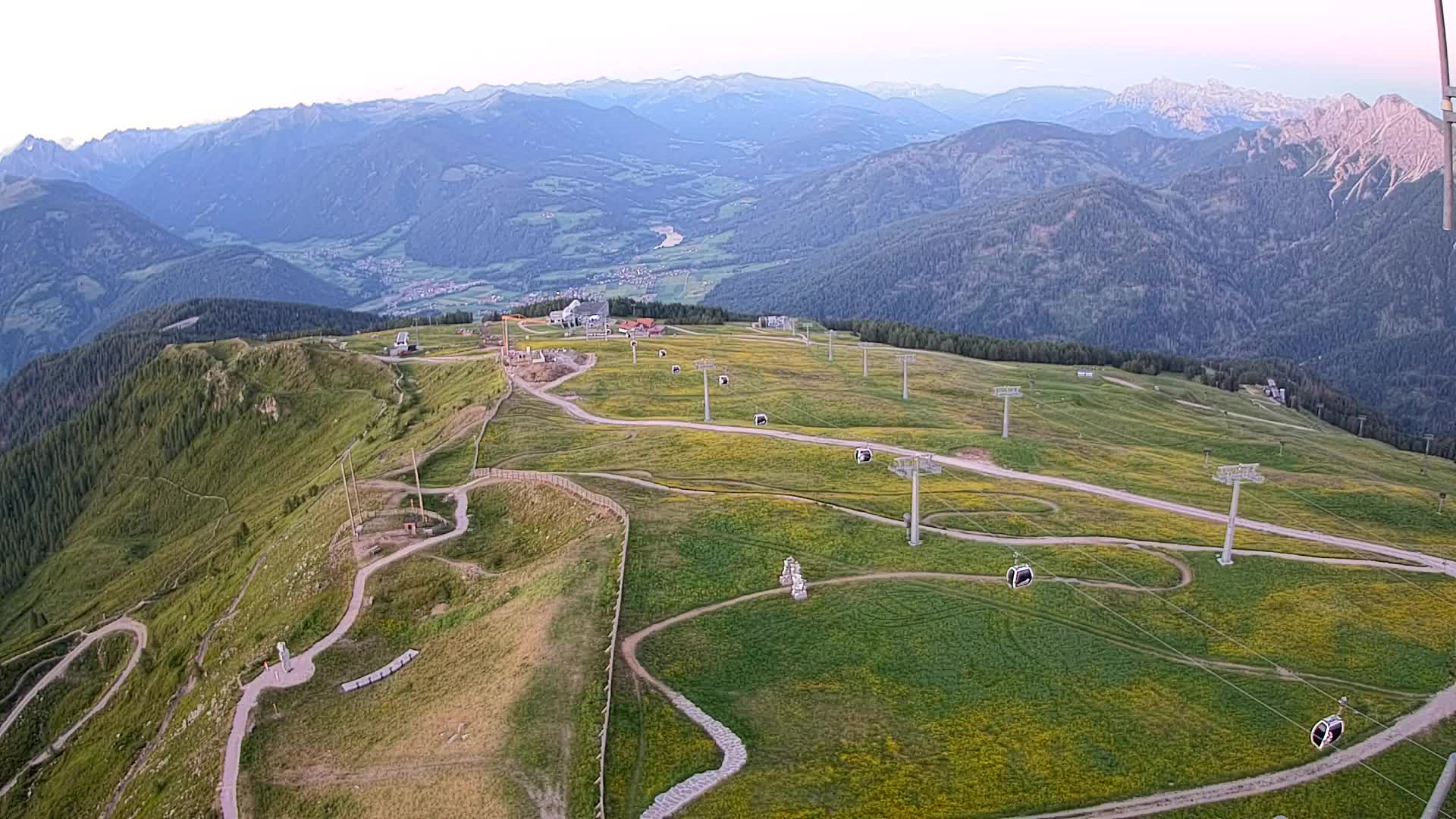 Sommet du Kronplatz | vue sur Valdaora – Olang