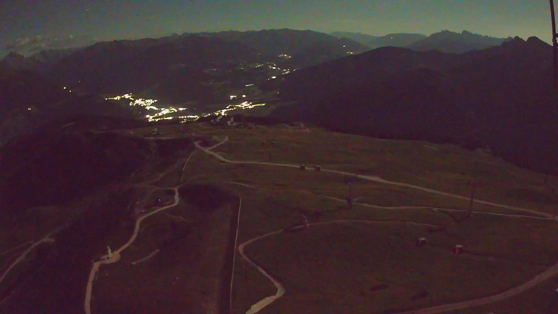 Kronplatz peak | view to Valdaora – Olang