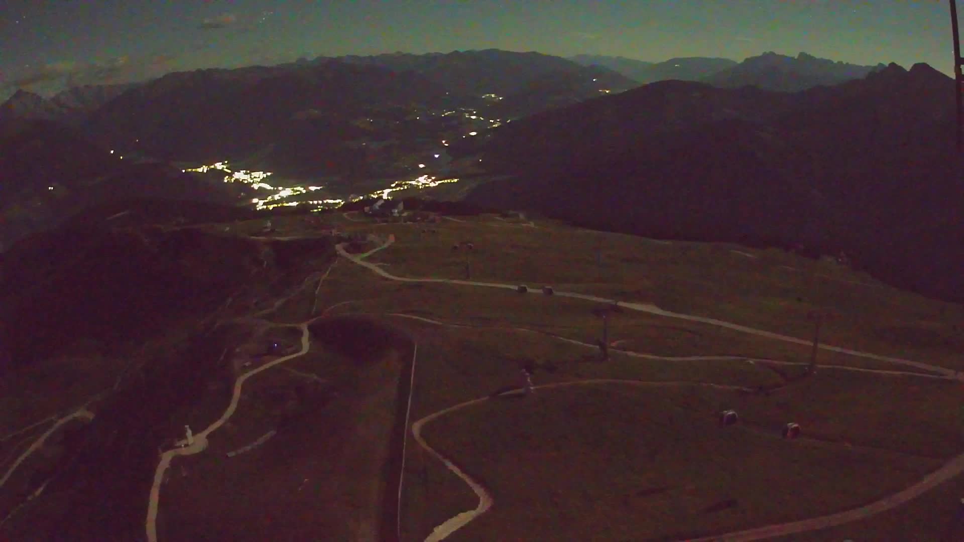 Kronplatz peak | view to Valdaora – Olang