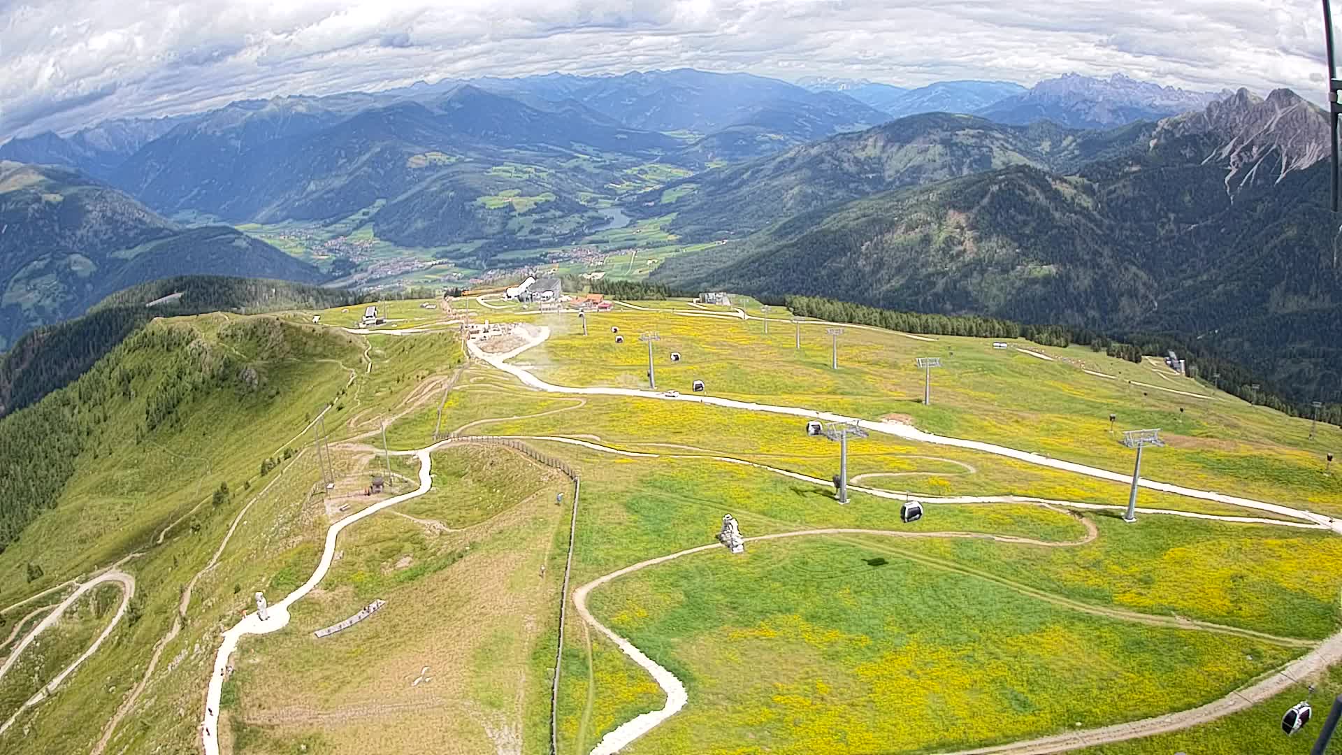 Kronplatz peak | view to Valdaora – Olang