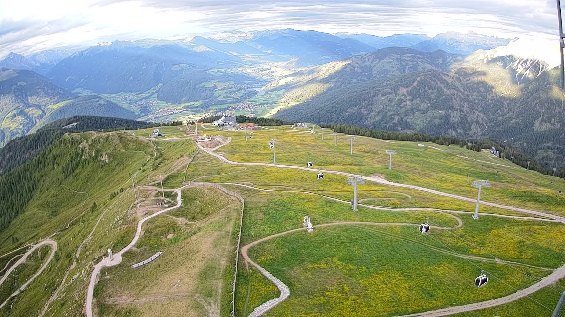Kronplatz peak | view to Valdaora – Olang