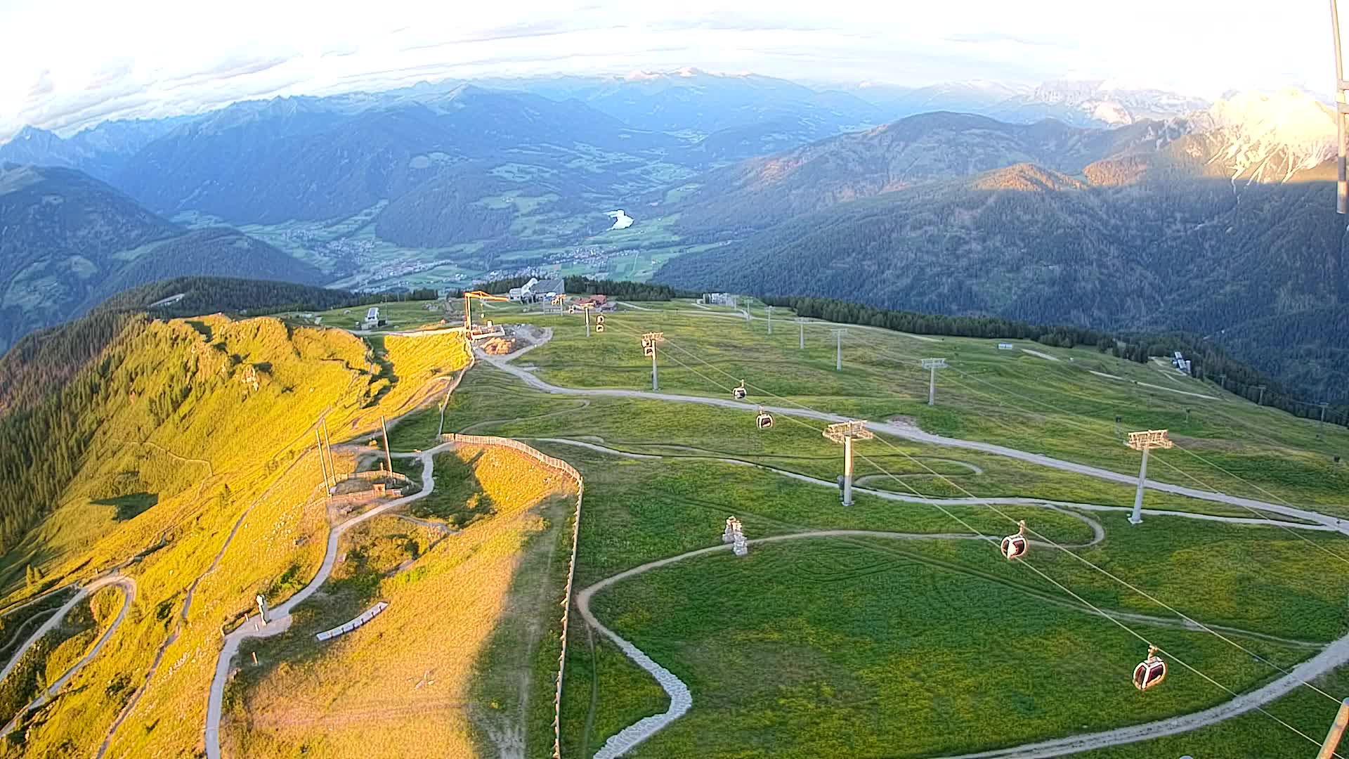 Kronplatz peak | view to Valdaora – Olang