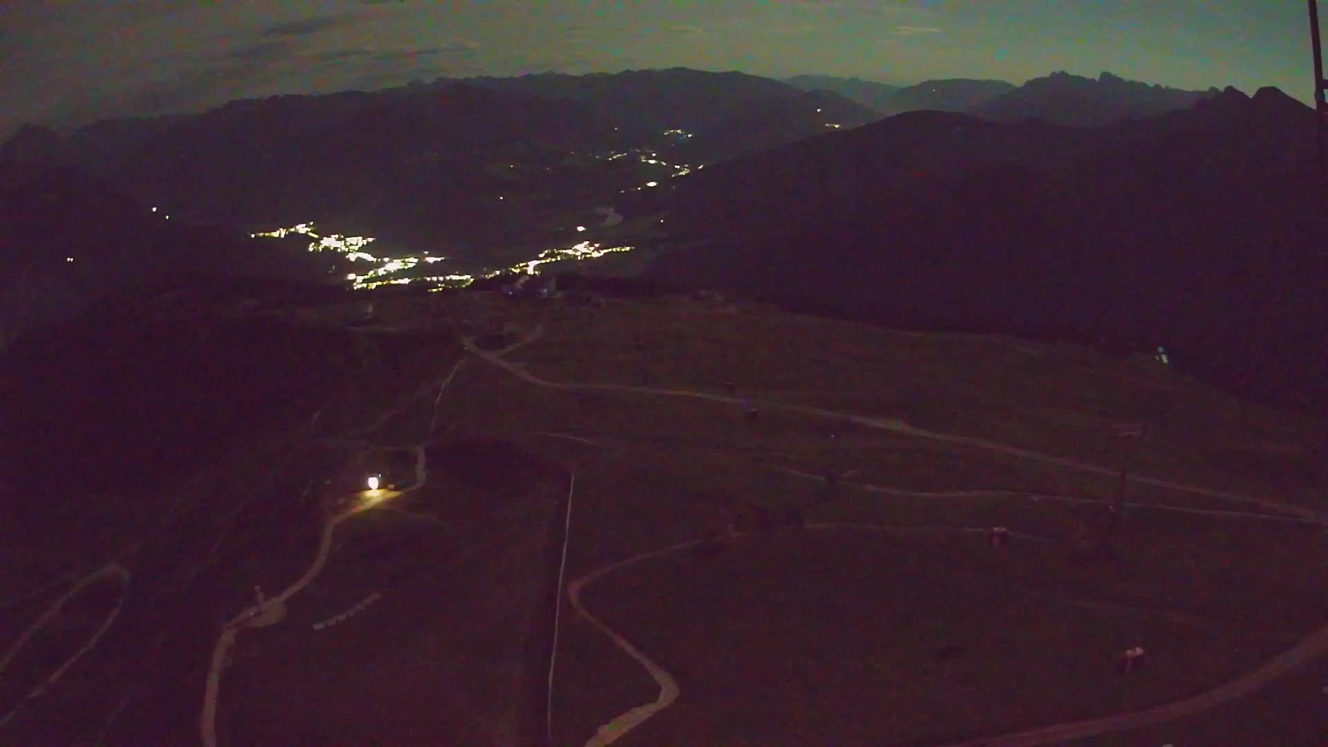 Kronplatz peak | view to Valdaora – Olang