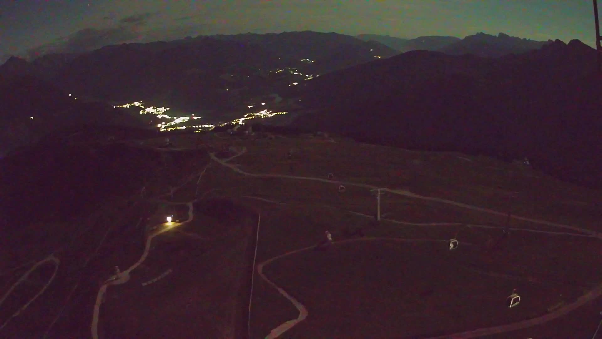 Kronplatz peak | view to Valdaora – Olang