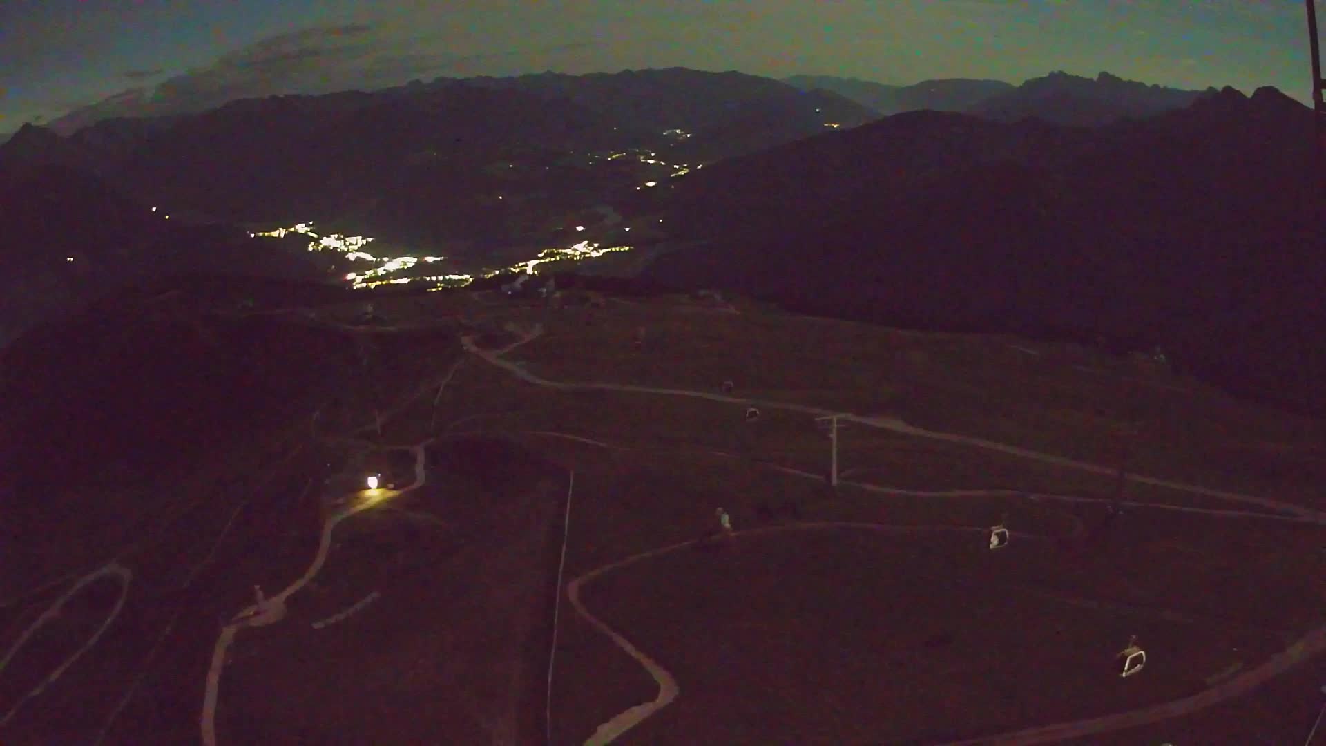 Kronplatz peak | view to Valdaora – Olang
