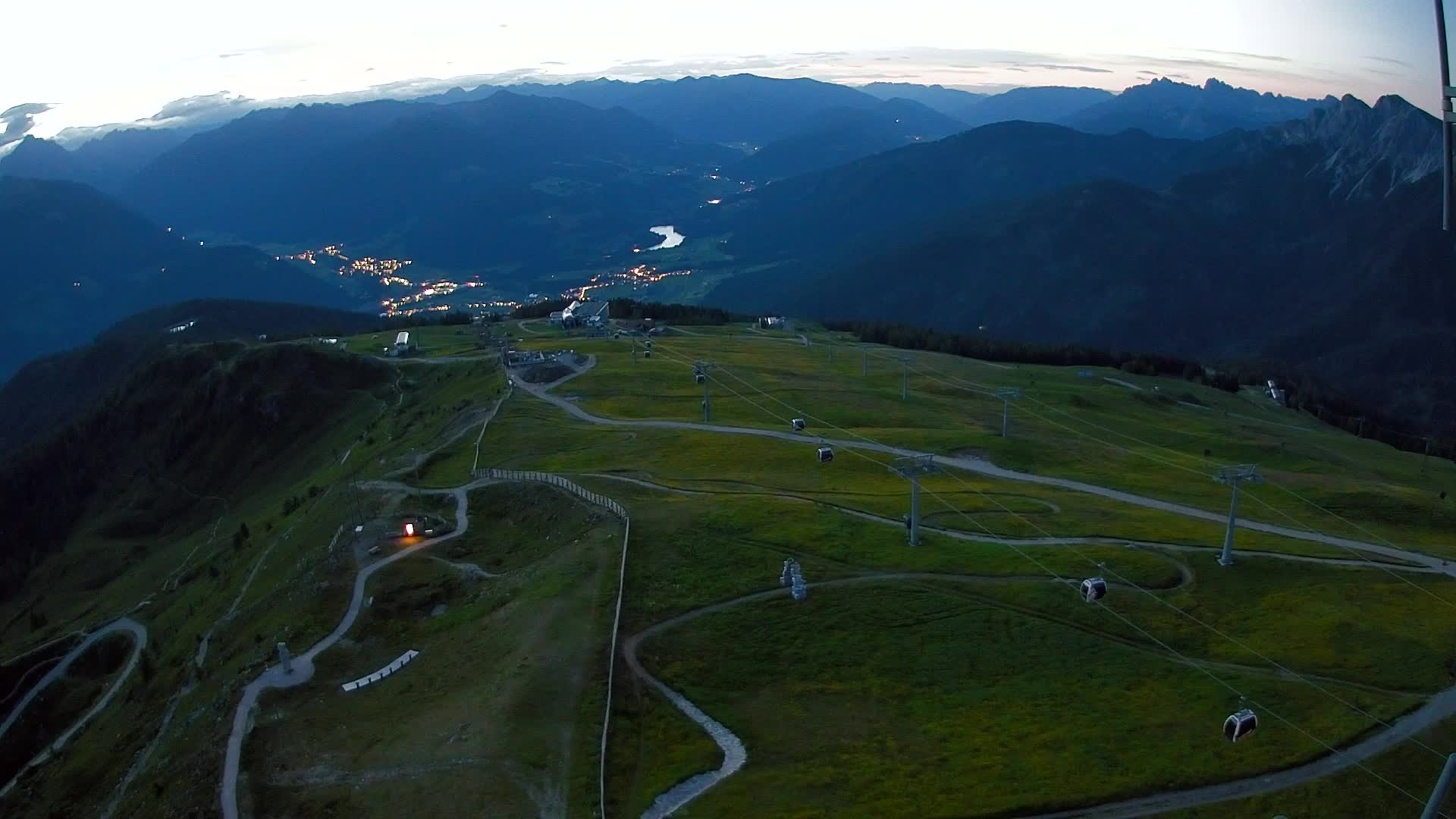 Kronplatz peak | view to Valdaora – Olang