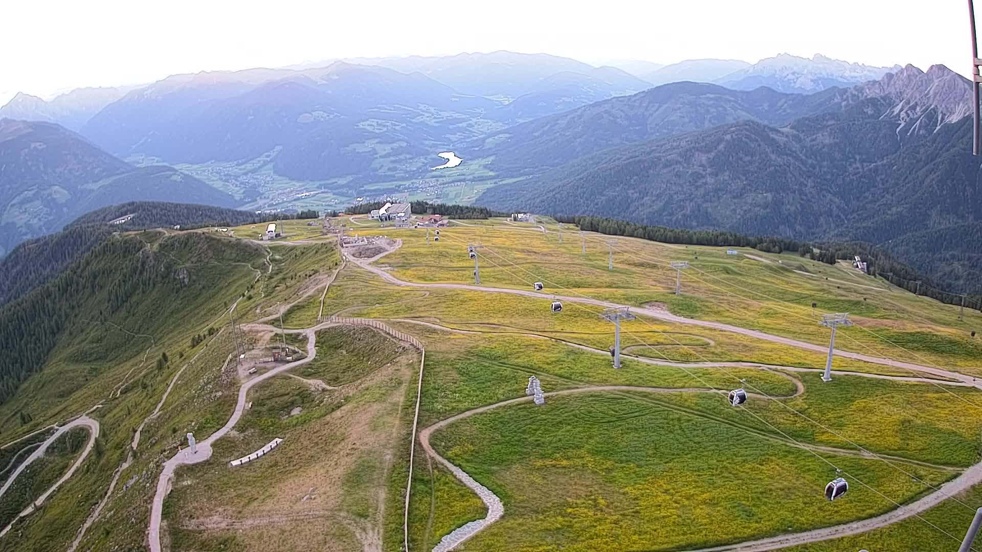 Kronplatz peak | view to Valdaora – Olang