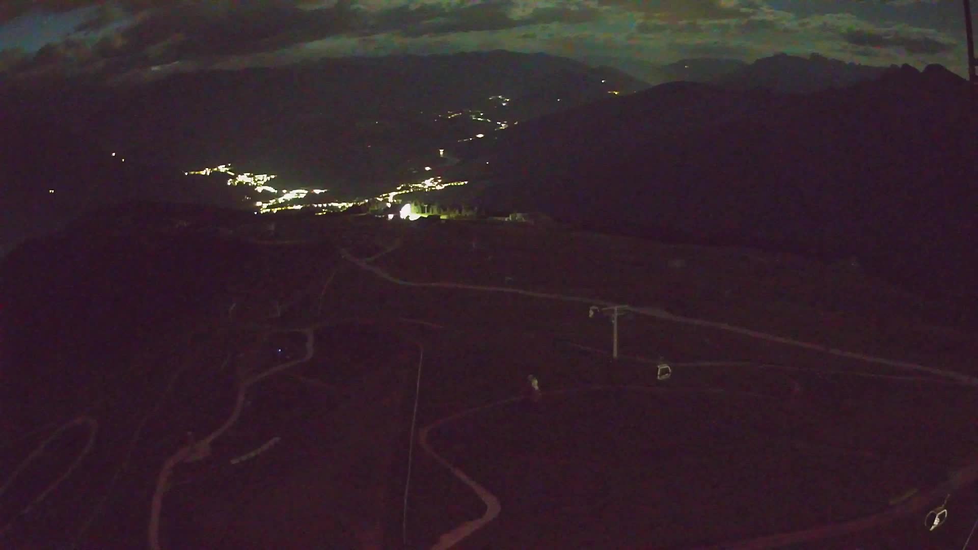 Kronplatz peak | view to Valdaora – Olang