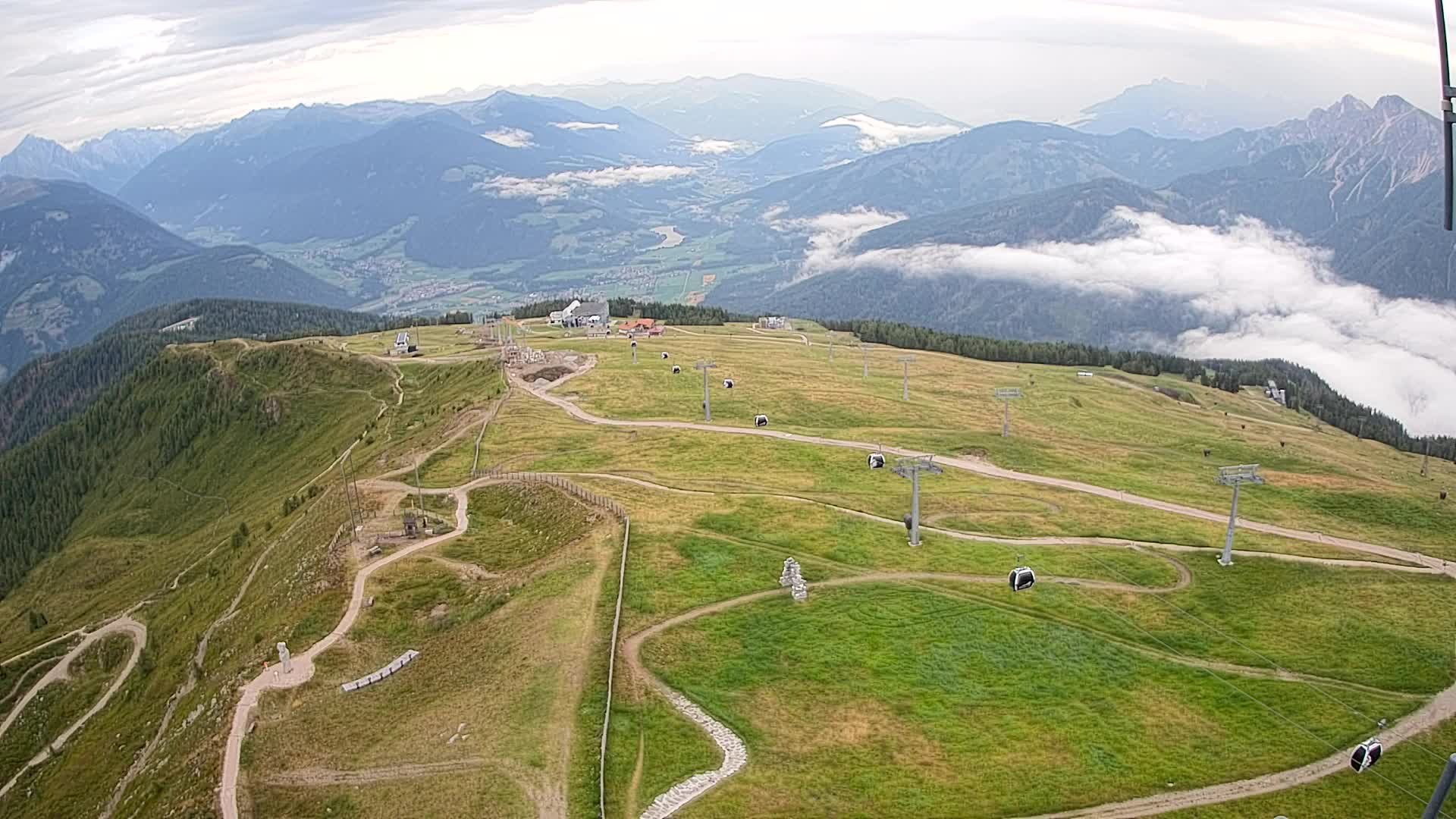 Kronplatz peak | view to Valdaora – Olang