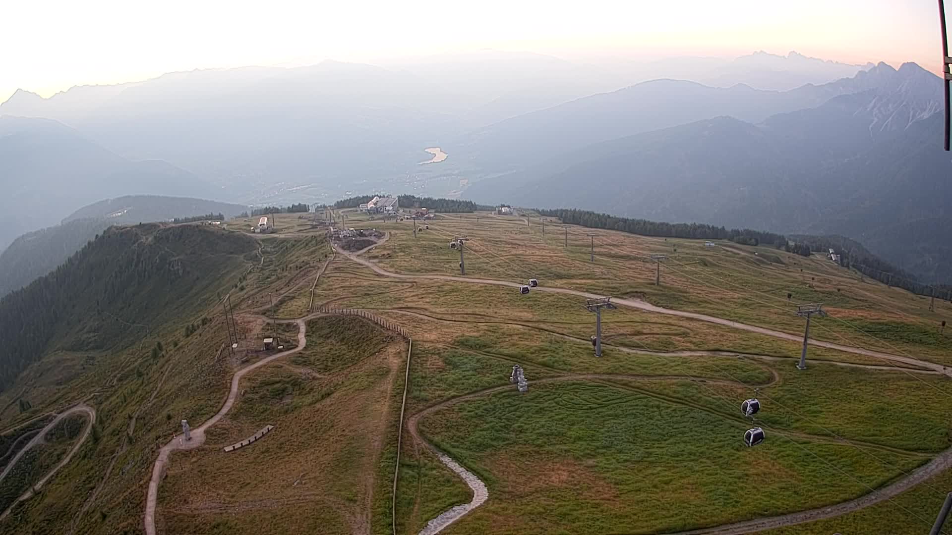 Kronplatz peak | view to Valdaora – Olang