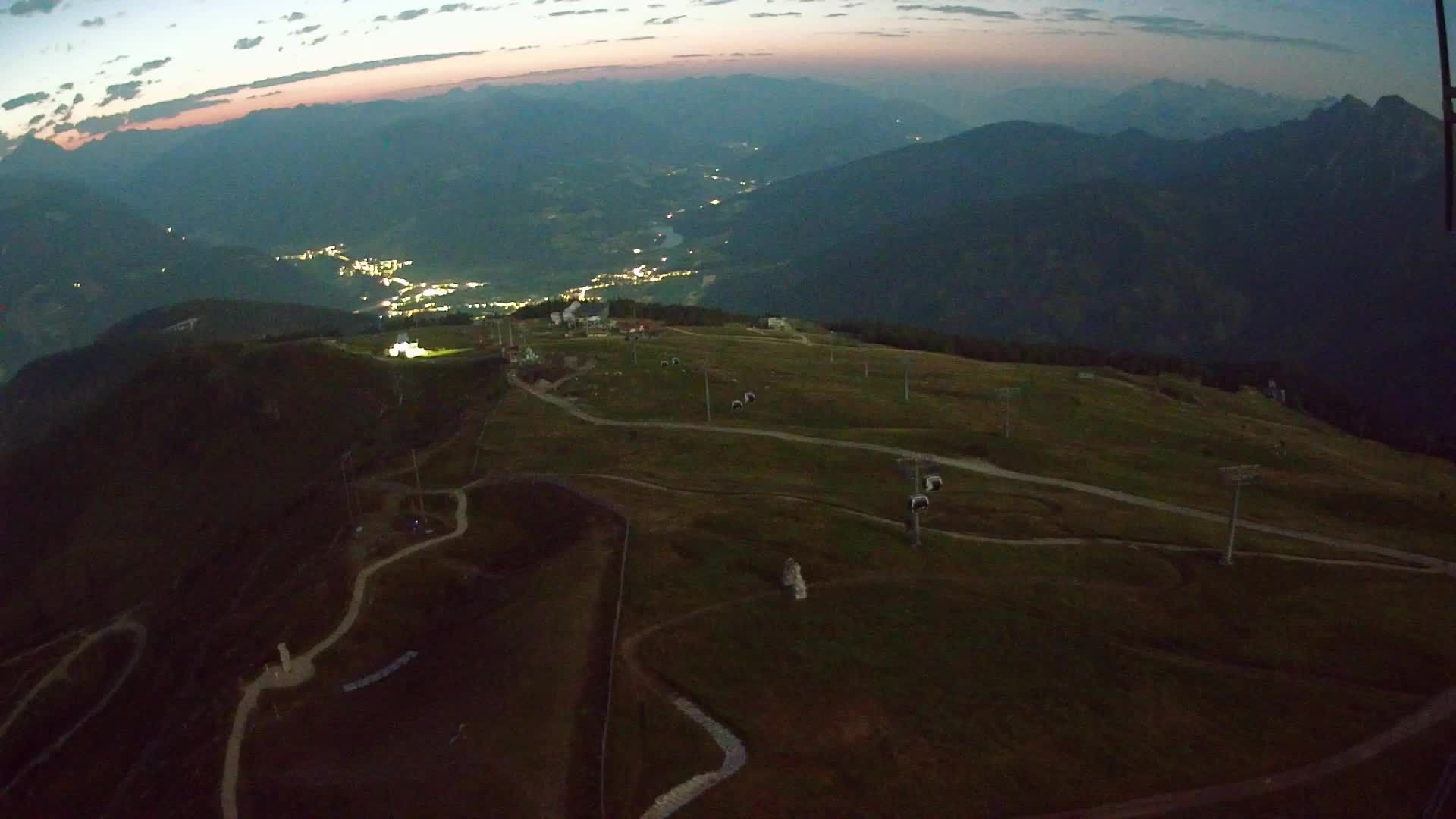 Kronplatz peak | view to Valdaora – Olang