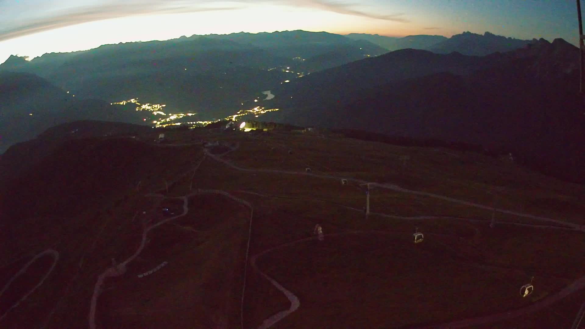 Sommet du Kronplatz | vue sur Valdaora – Olang