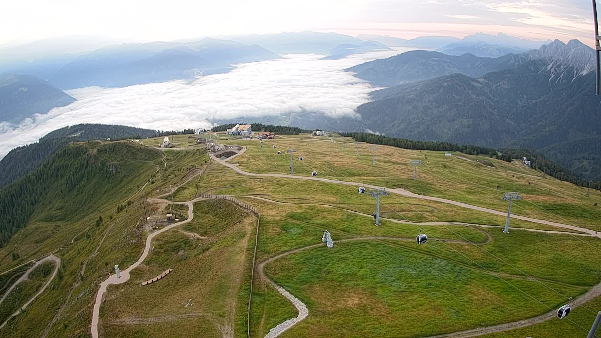 Kronplatz peak | view to Valdaora – Olang