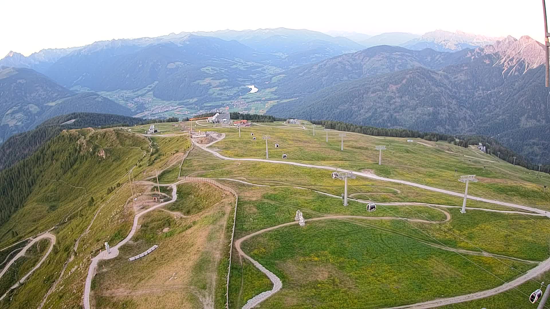 Kronplatz-Gipfel | Blick nach Olang – Valdaora
