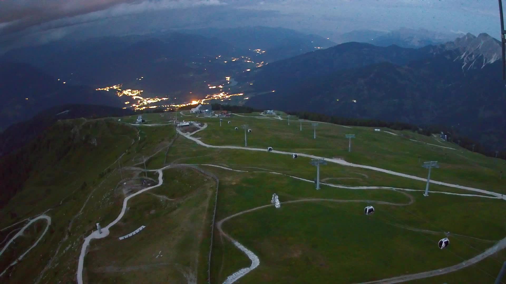 Kronplatz peak | view to Valdaora – Olang