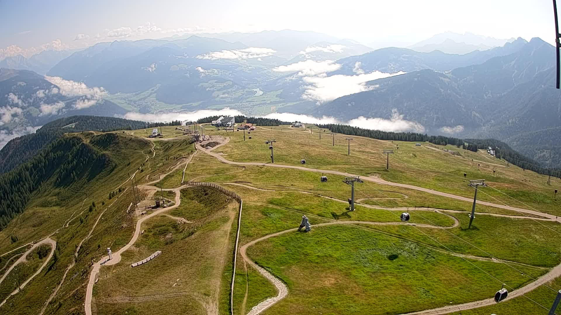 Kronplatz peak | view to Valdaora – Olang