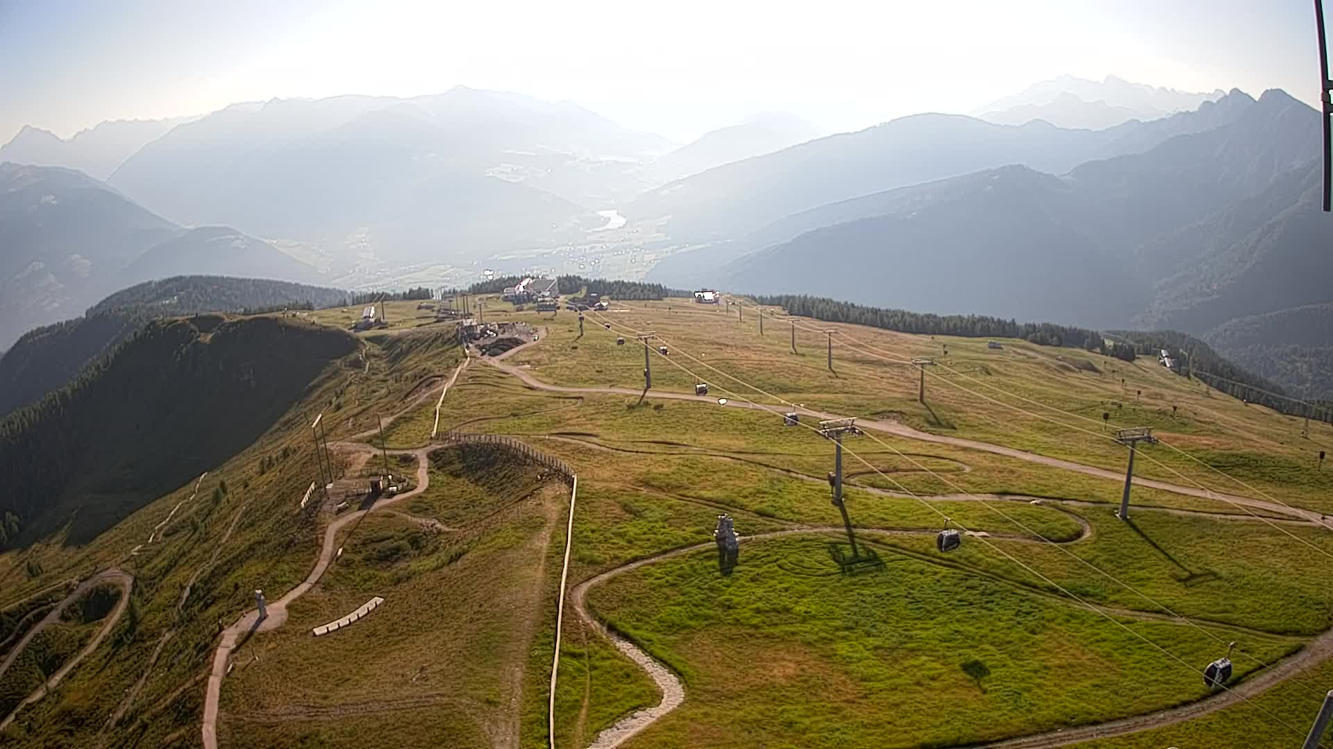 Kronplatz peak | view to Valdaora – Olang