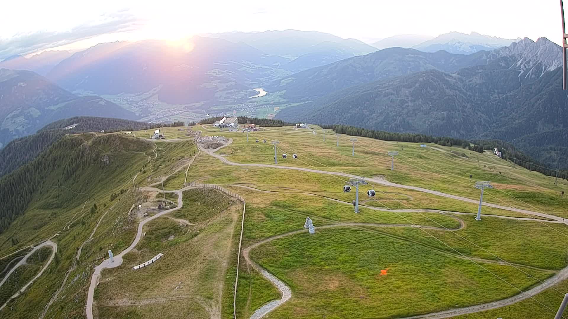 Kronplatz peak | view to Valdaora – Olang