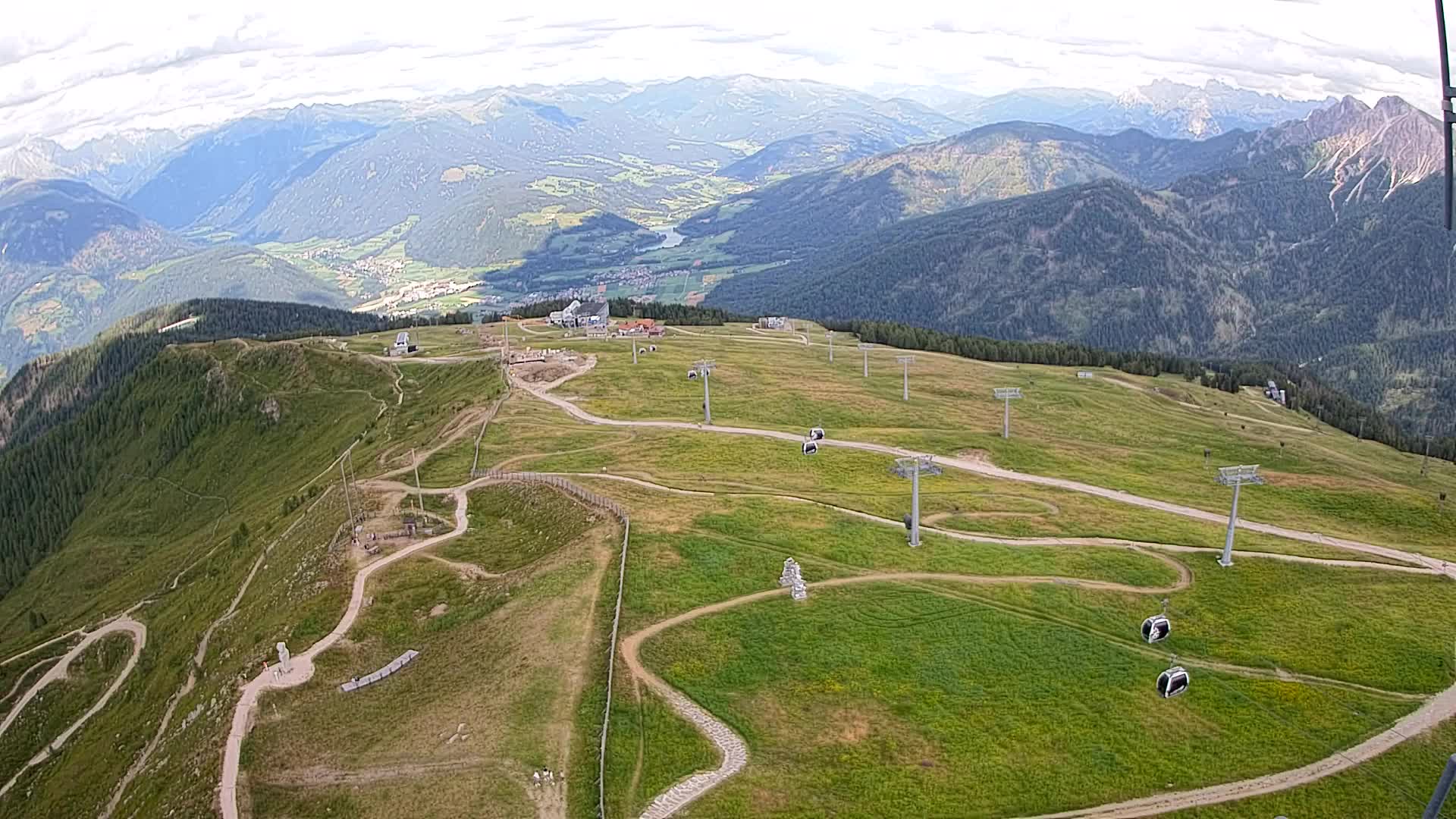 Kronplatz peak | view to Valdaora – Olang