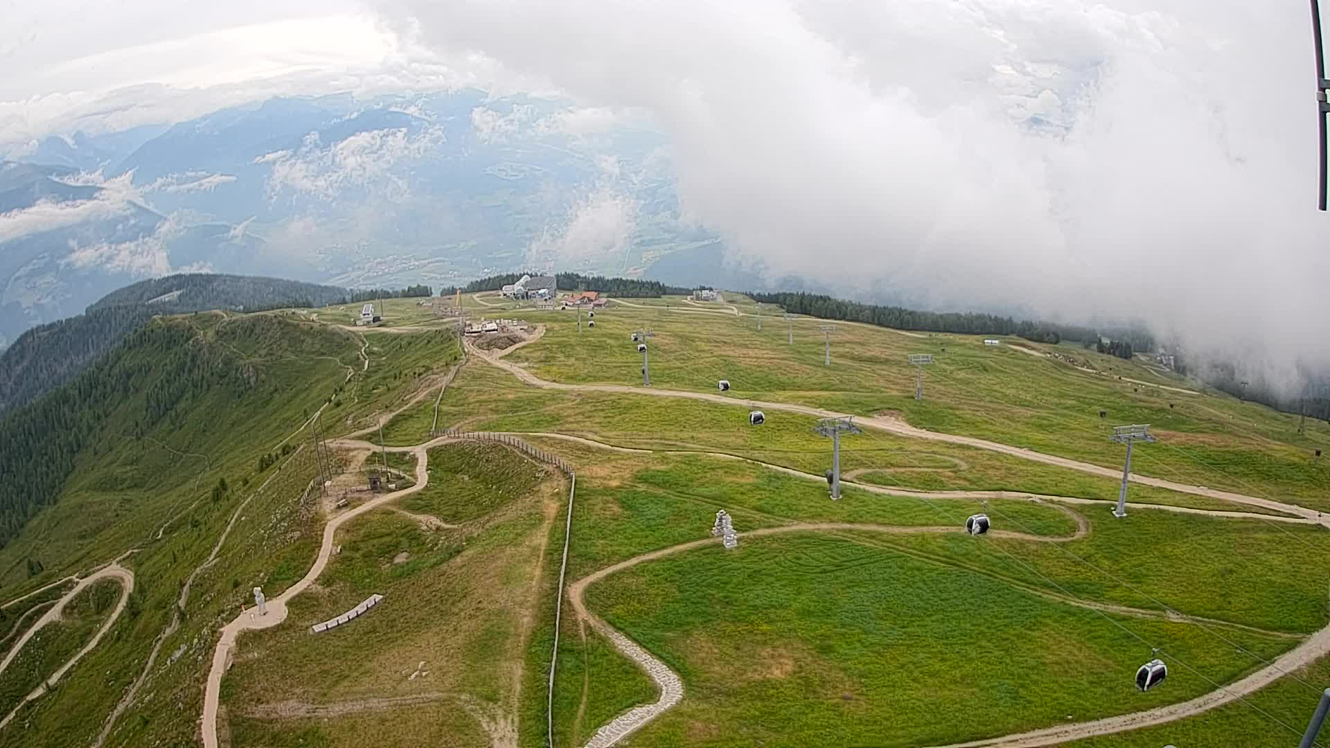 Kronplatz peak | view to Valdaora – Olang
