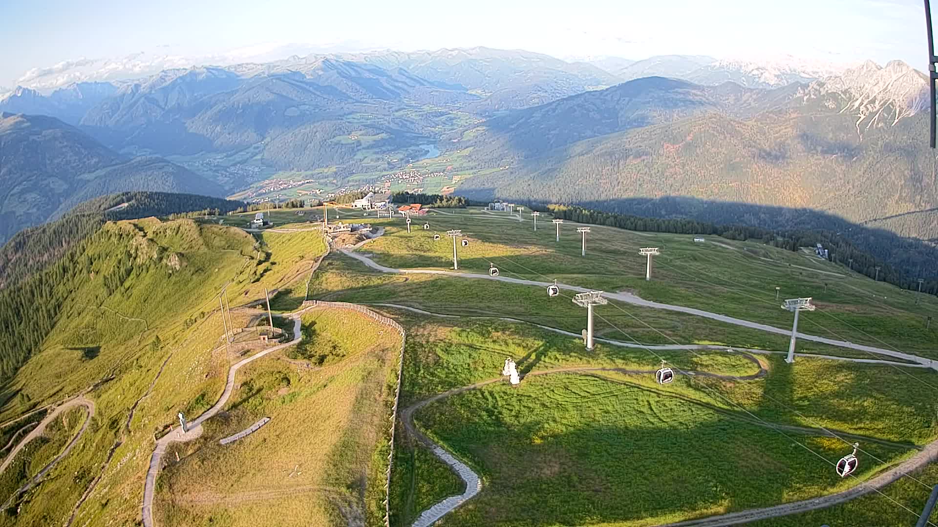 Kronplatz peak | view to Valdaora – Olang